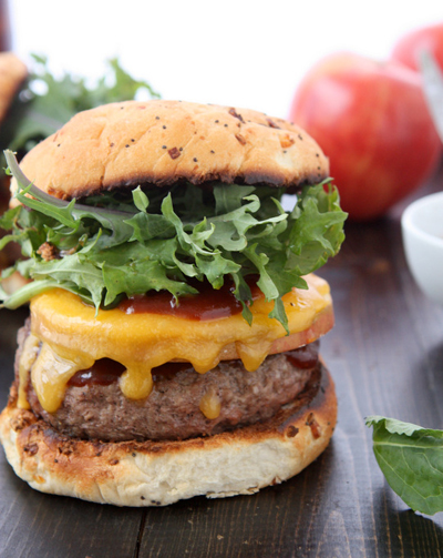 cheddar_apple_bbq_burgers
